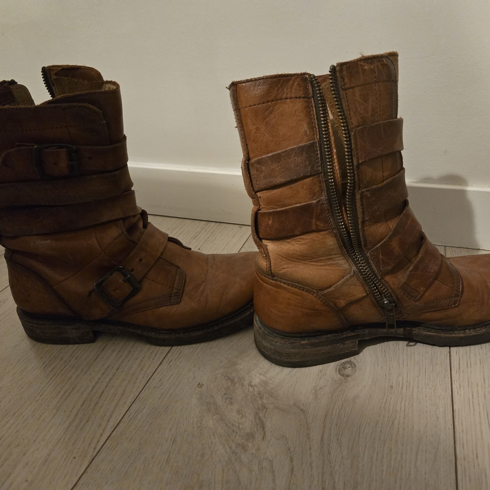 Frye Tan Leather Boots